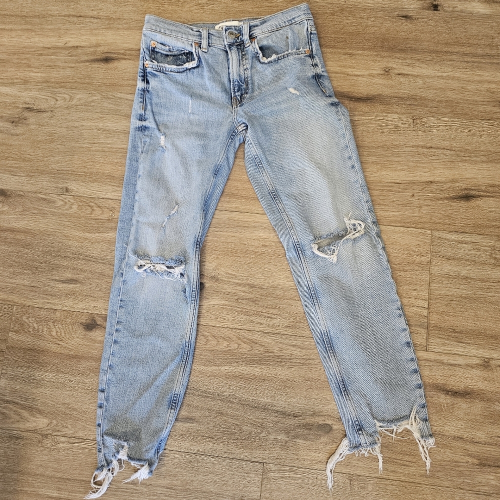 Zara Distressed Light Blue Jeans for Women